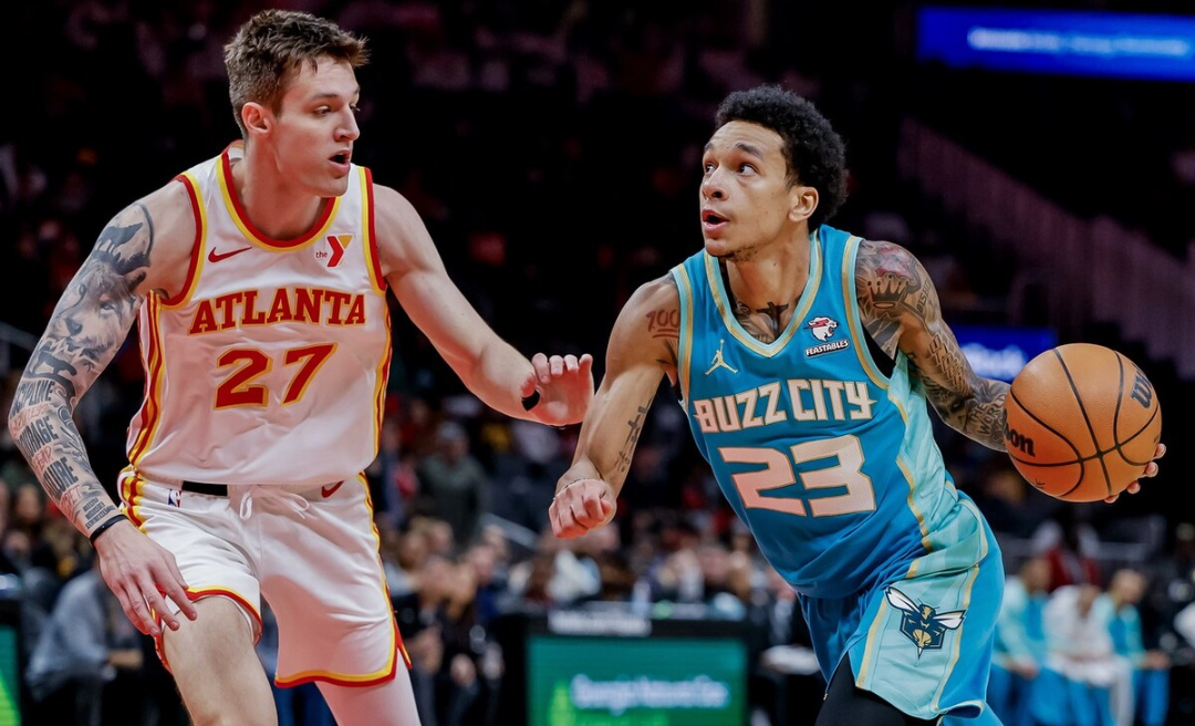 半岛体育官网入口-老鹰主场大胜黄蜂，卡佩拉内线分板全面爆发的简单介绍