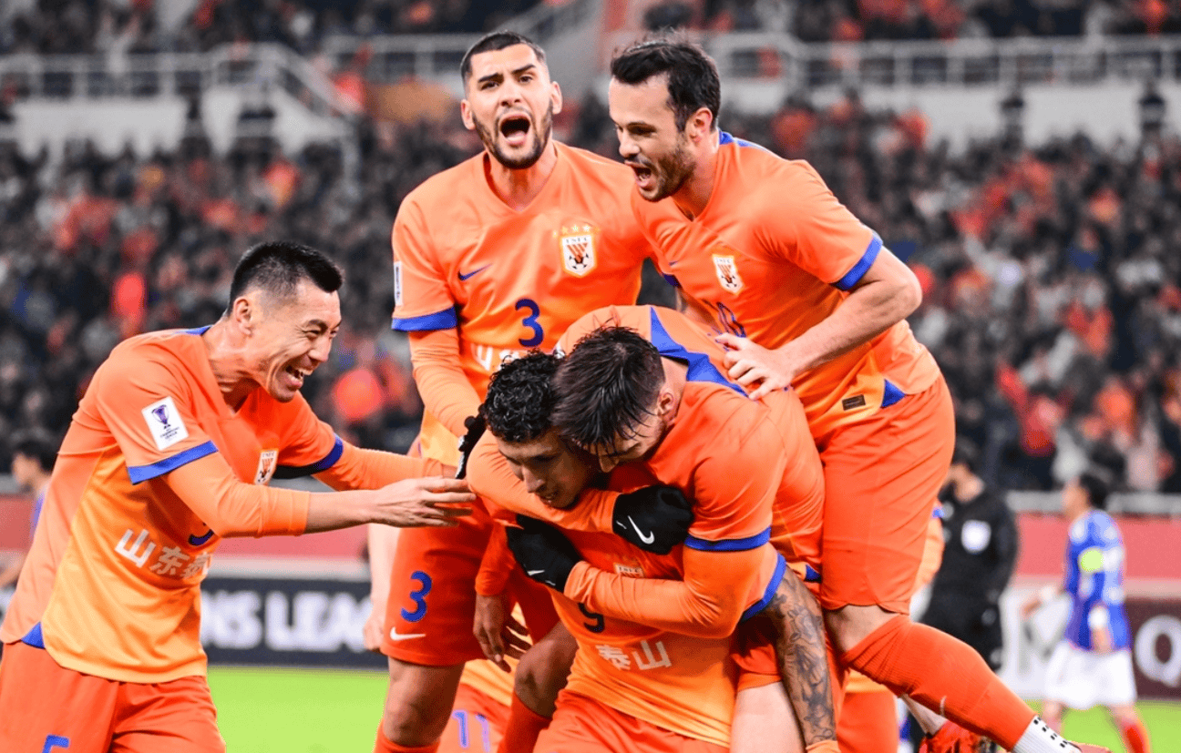 半岛体育官方网站入口-两支豪强宣告夺冠意愿，震惊世界足坛！