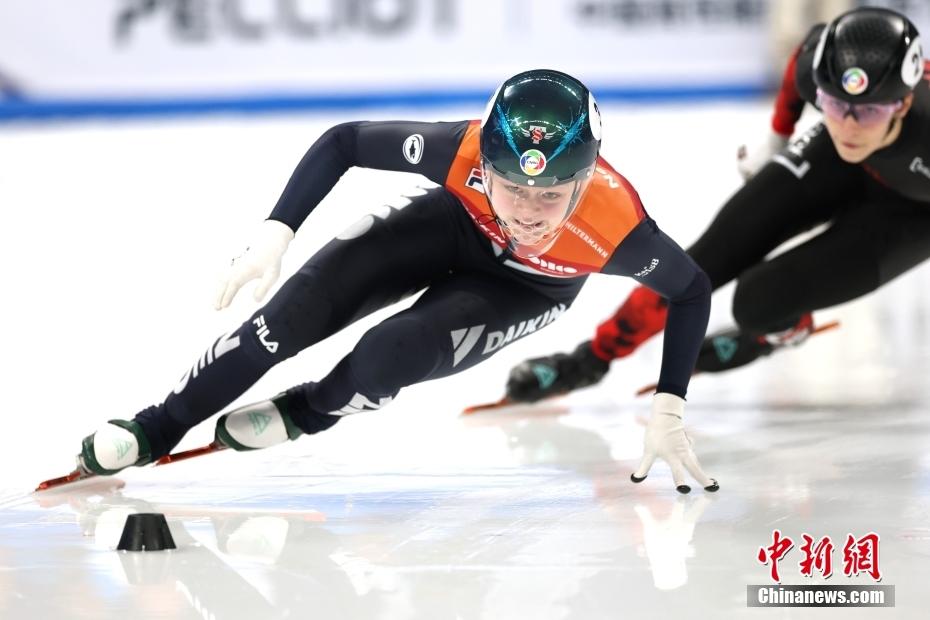 半岛体育登录入口-短道速滑男子米比赛，荷兰选手夺金的简单介绍