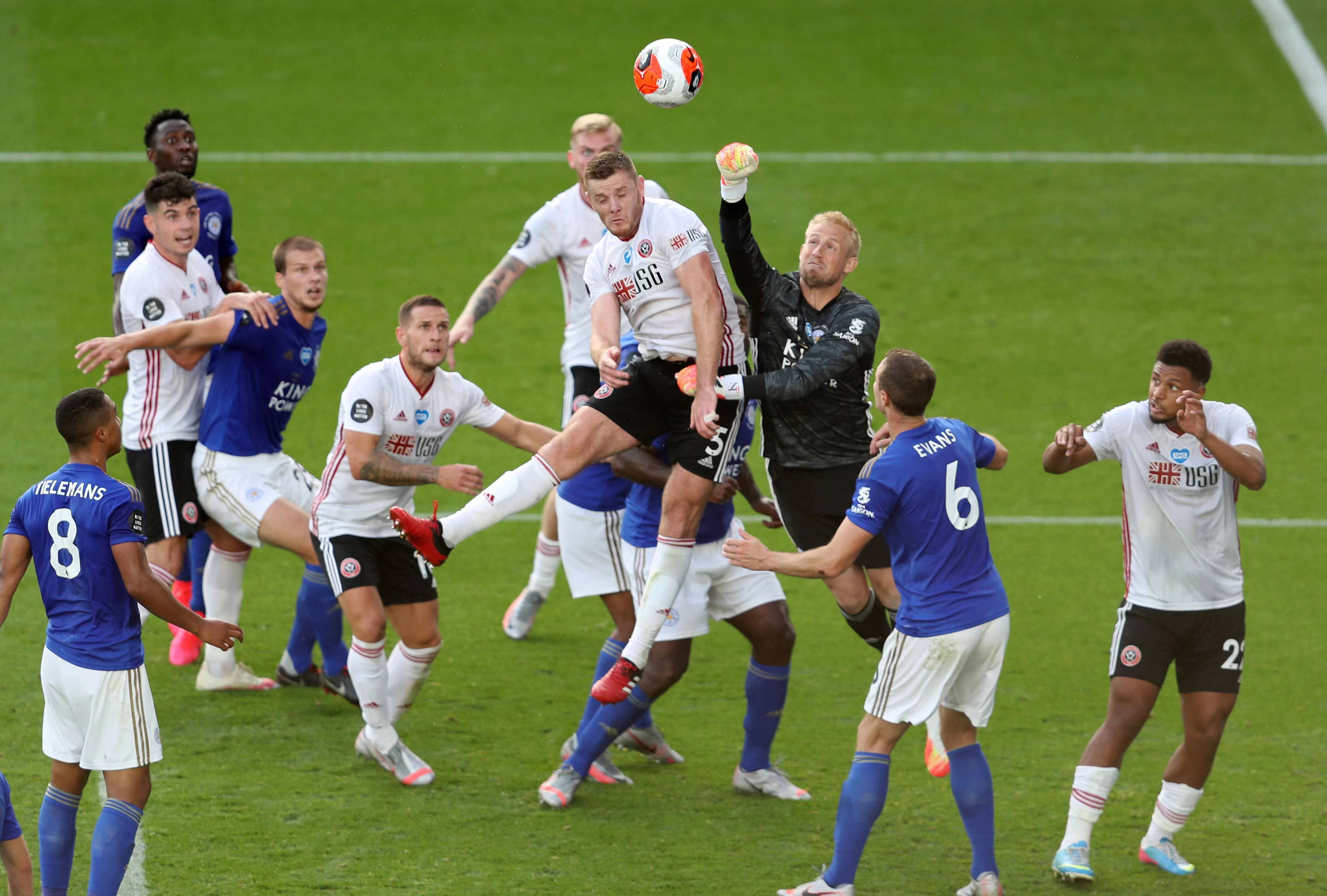 半岛官网登录入口-包含日本球队战胜乌拉圭，球员斗志昂扬的词条