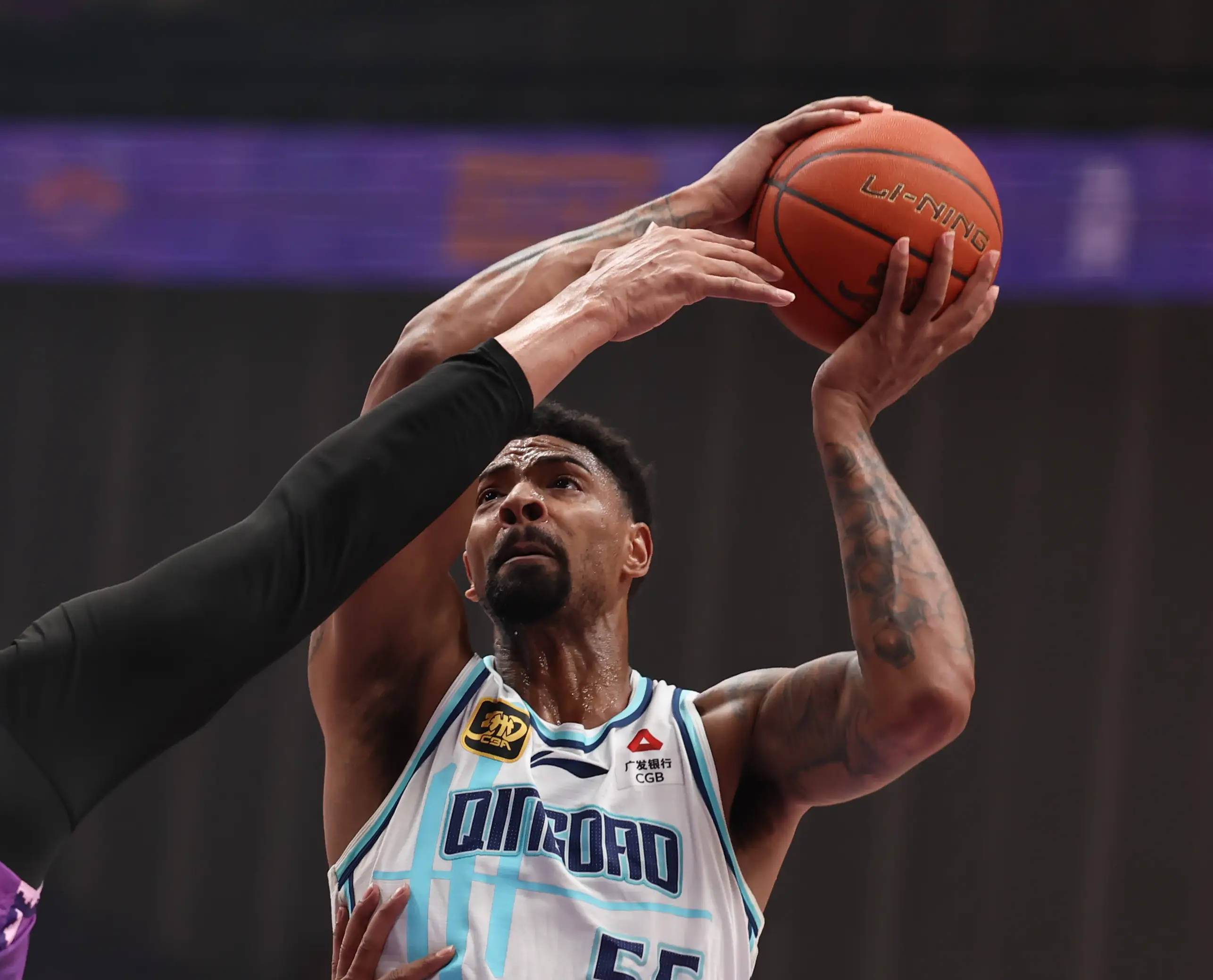 半岛体育全站-关于新疆客场大胜青岛，保持领先优势的信息