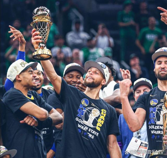 半岛官方体育登录入口-勇士队力争逆袭NBA总决赛