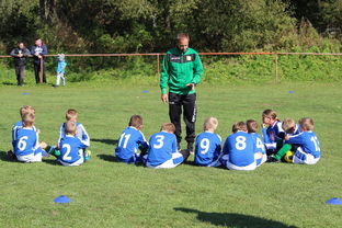 半岛体育官网下载-卡尔蒂斯主帅强调团队配合，迎战欧洲劲旅